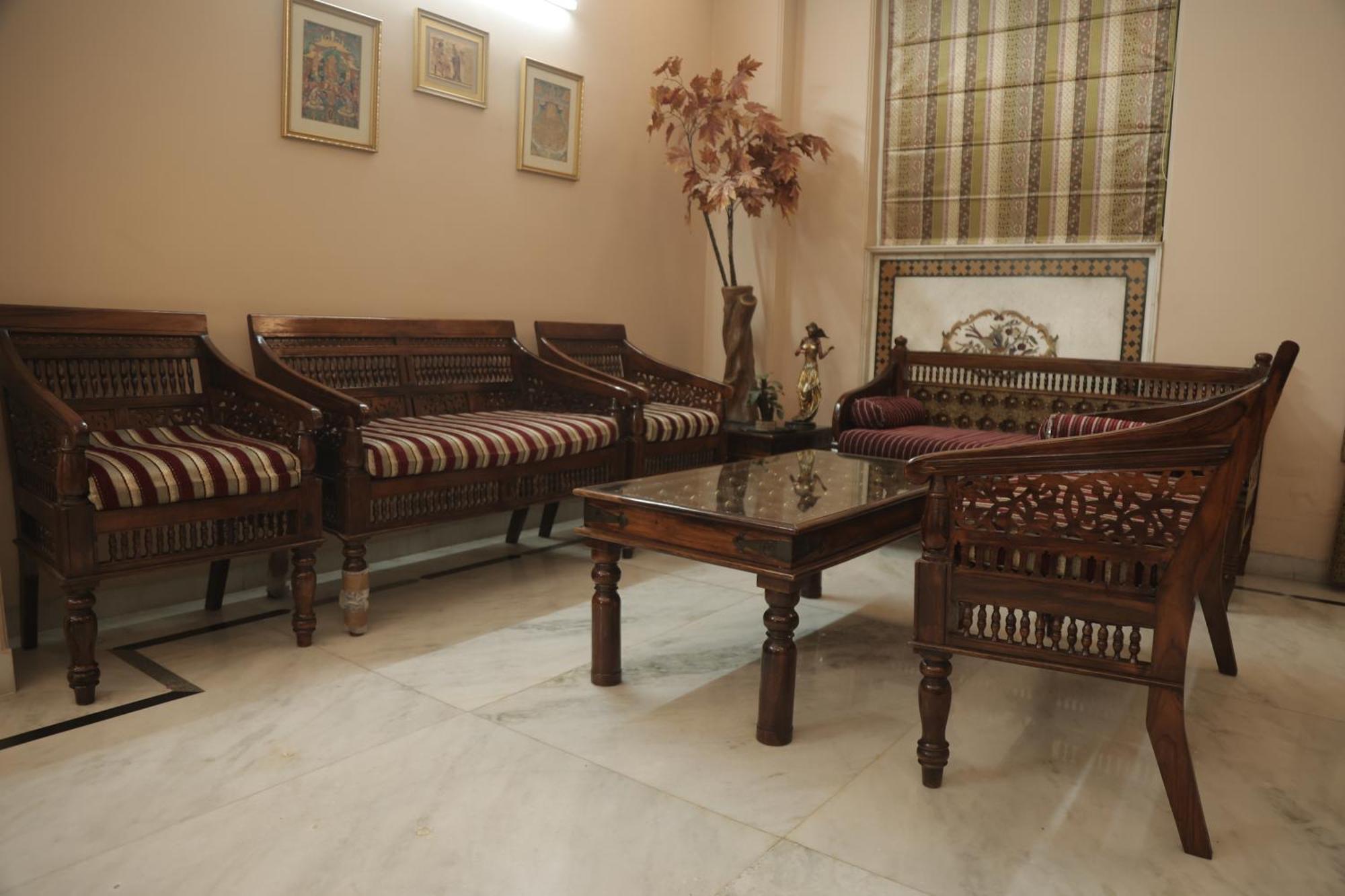 Ss Residency 2* New Delhi
