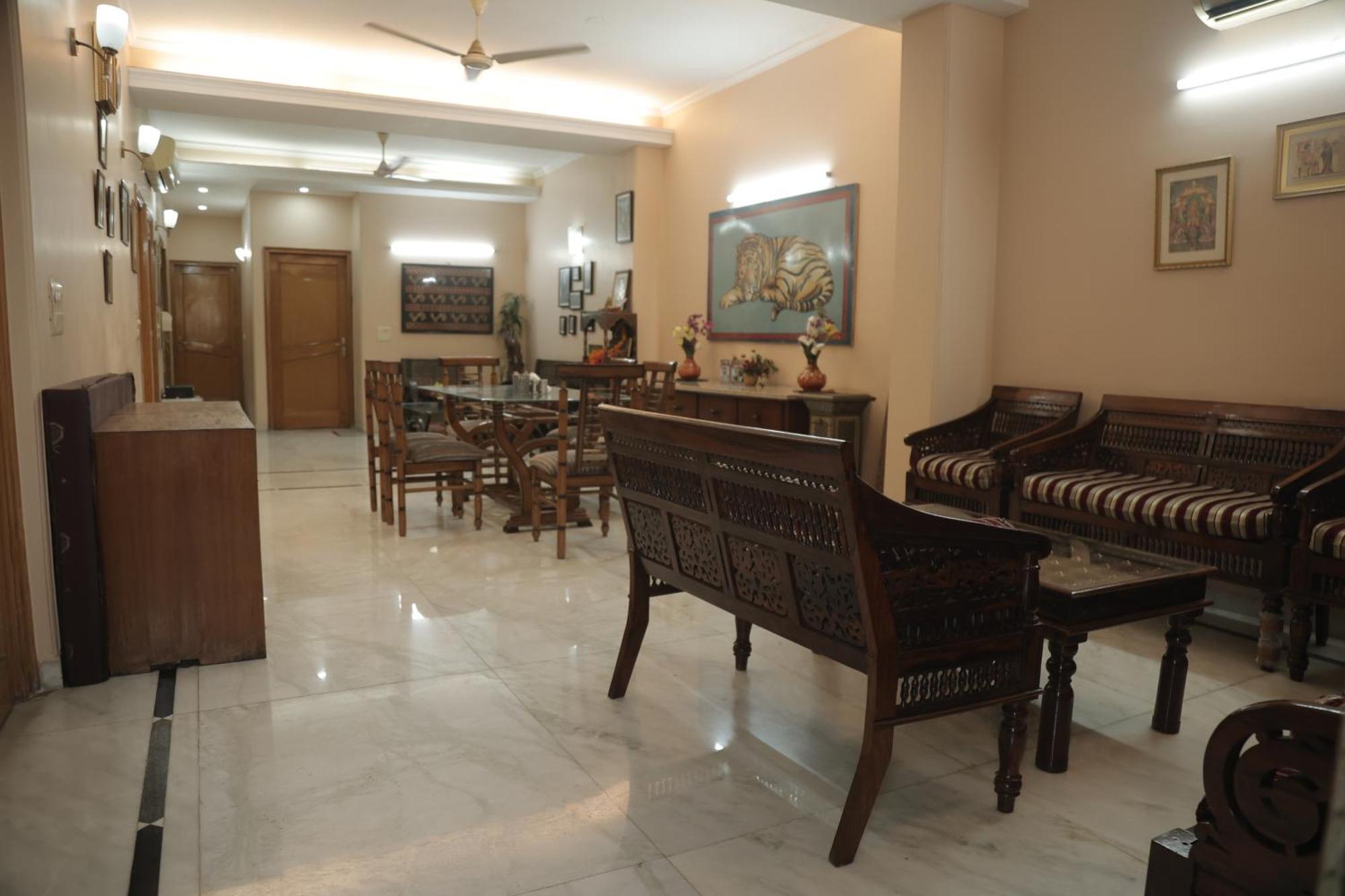 Ss Residency Bed & Breakfast