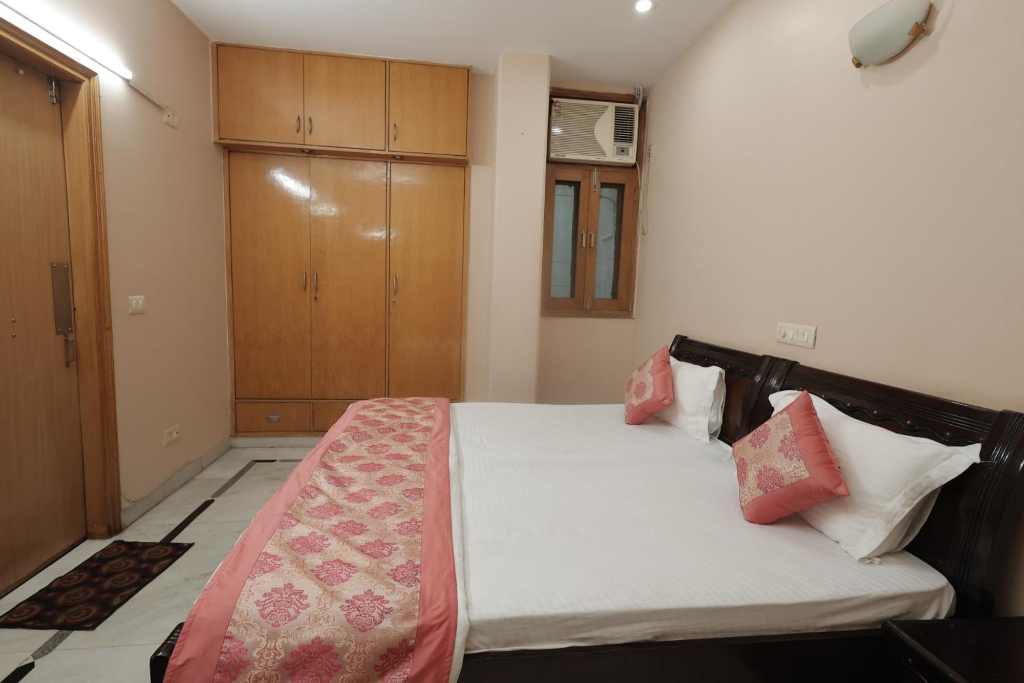 Ss Residency New Delhi